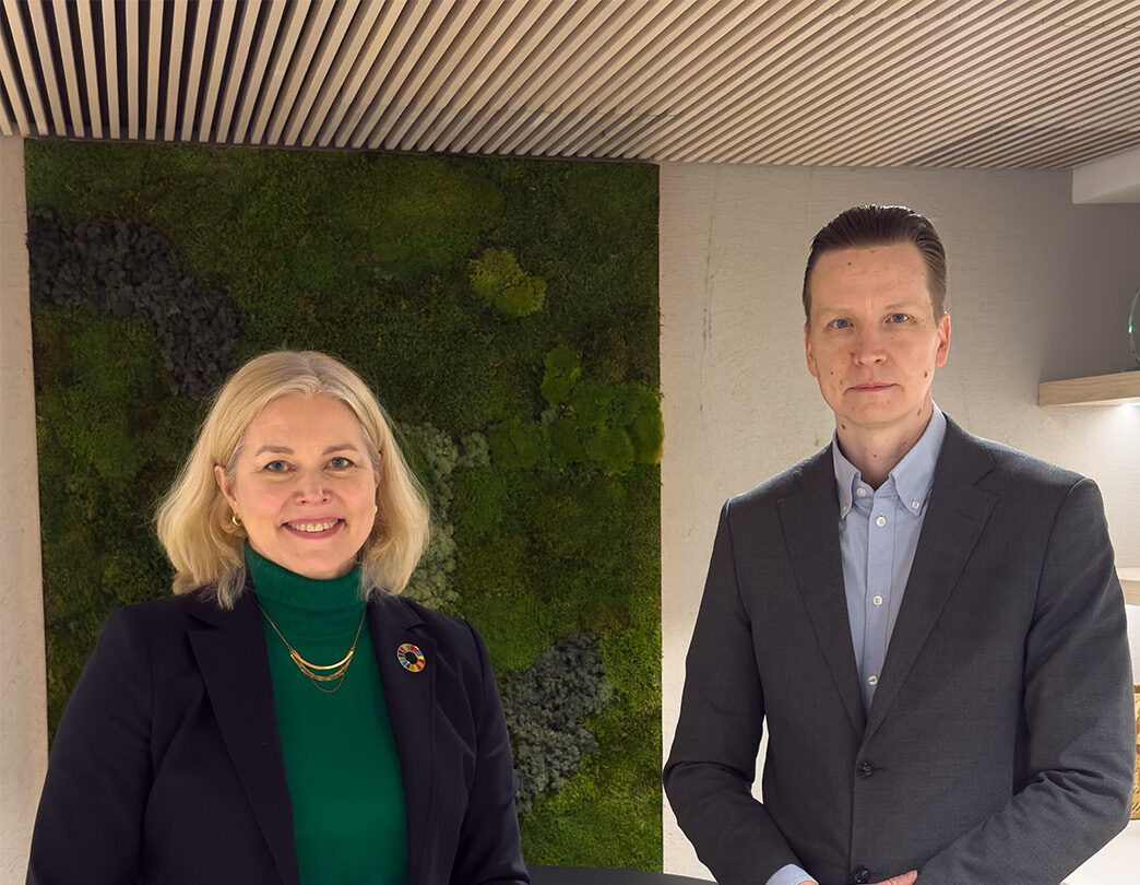 Anna Kuusniemi-Laine, ESG Partner at Castrén & Snellman and Tapio Vehmas, the CEO of Carbonaide