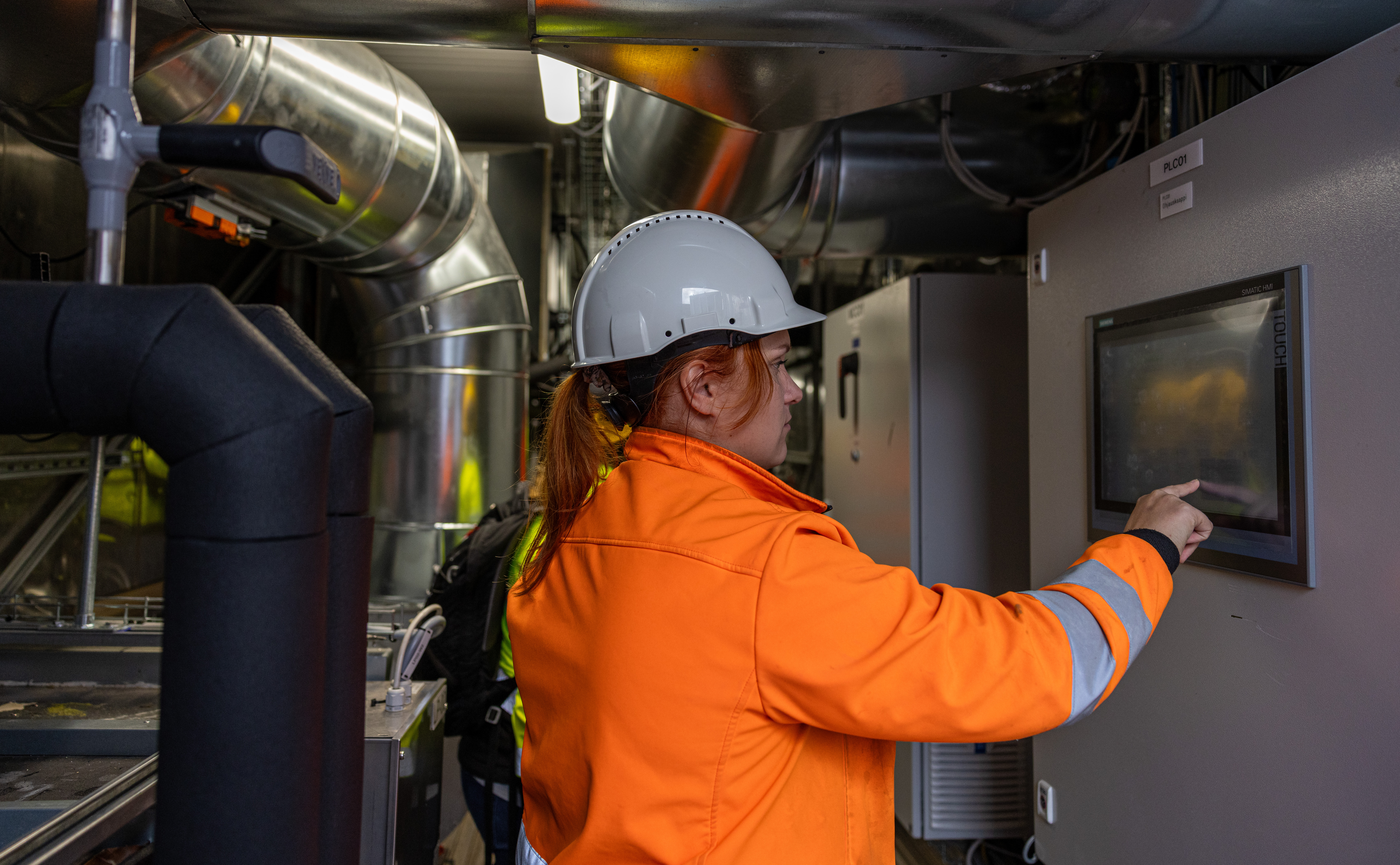 Adjusting the CO2 flow in concrete production with the Carbonaide carbon dioxide curing system